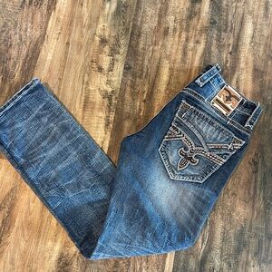 Men’s rock revival jeans.